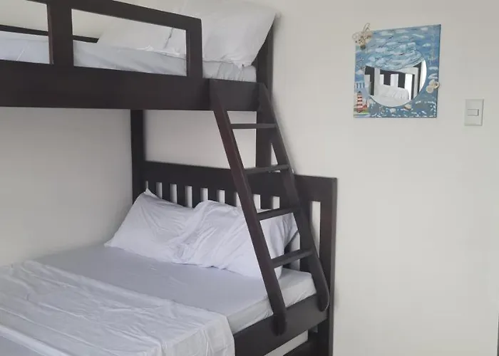 Casa Vacacional En Herradura Con Piscina Privada